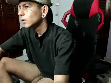 Chaturbate Sex Cam of austin_falcon