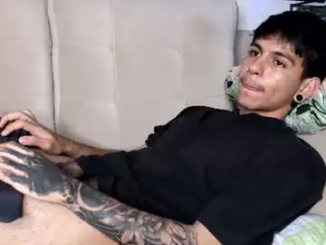 Chaturbate Sex Cam of austin_falcon