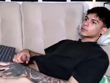 Chaturbate Live Sex of austin_falcon