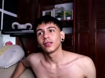 Chaturbate Live Porn of austin_falcon