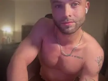 Chaturbate Live Sex of canadiandaddy1196