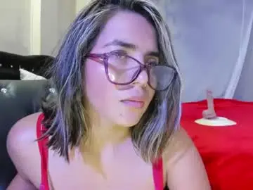 Chaturbate Adult Video Chat of julianasalazar