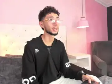 Chaturbate Watch Live Sex Cams of noah_ashford