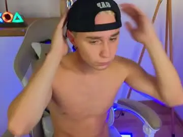 Chaturbate Best live sex cam show of chuck_miller
