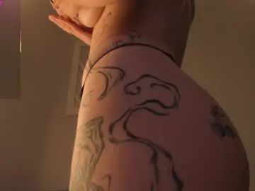 Chaturbate Live Sex of hollyylee