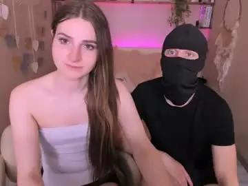 Chaturbate Live Sex Cam of roxy_kisss