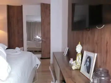 Chaturbate Watch Live Sex Cams of camilagomezz