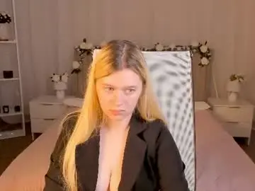 Chaturbate Nude Webcam of celestinemauriac