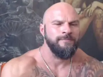 Chaturbate Live Sex of viking_me