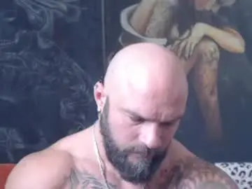 Chaturbate Free Live Porn of viking_me