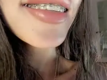 Chaturbate Live Porn of ella_lee15