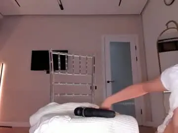 Chaturbate Live Porn of ella_lee15