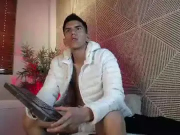 Chaturbate Live Porn of lucca_moreti