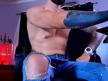 Chaturbate Sex Cam of mightyaaron