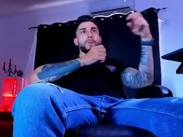 Chaturbate Free Porn Cam of mightyaaron