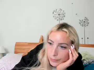 Chaturbate Free Live Porn of missy_matrix