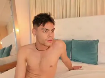 Chaturbate Best live sex cam show of lycan____