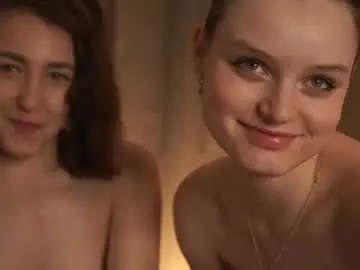 Chaturbate Adult Video Chat of lynnalltop