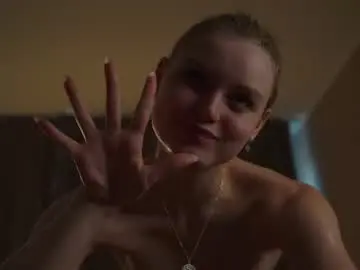 Chaturbate Watch Live Sex Cams of lynnalltop