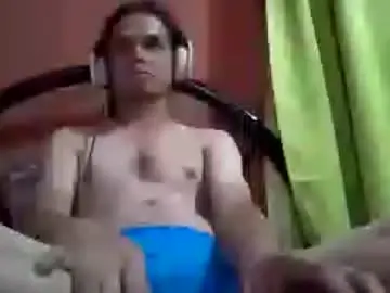 Chaturbate Live Sex Cam of raku2386