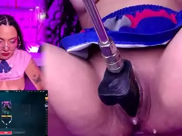 Chaturbate Live Sex Cam of briannalux