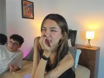 Chaturbate Sex Chat of charlotte_queeen