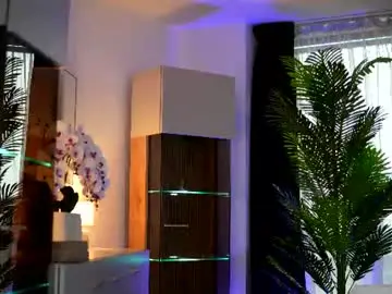 Chaturbate Adult Video Chat of zenyanoir