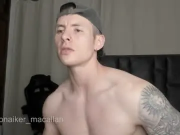 Chaturbate Free Porn Cam of jhonny_macallan
