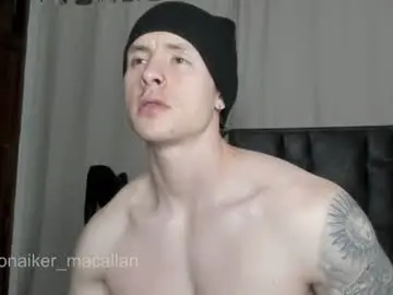 Chaturbate Watch Live Sex Cams of jhonny_macallan