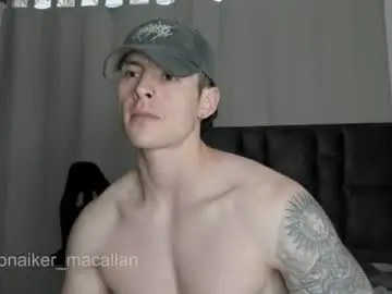 Chaturbate Live Sex Cam of jhonny_macallan