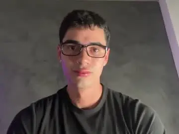 Chaturbate Watch Live Sex Cams of joe_steel1