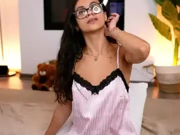 Chaturbate Best live sex cam show of valexielux