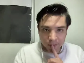 Chaturbate Live Sex Cam of alber753713