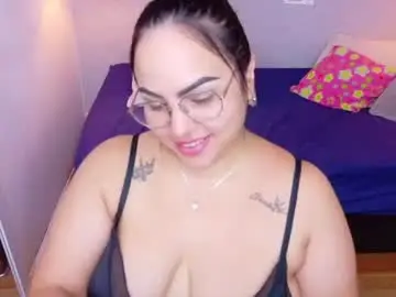 Chaturbate Live Porn of curvy_sexyvalen