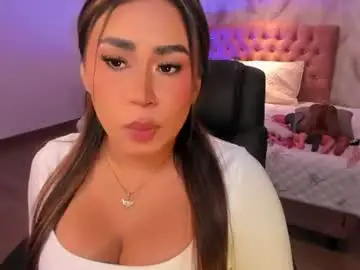 Chaturbate Best live sex cam show of eveline_figeroa