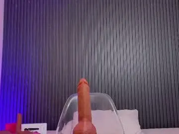 Chaturbate Live Sex of karola_cute_