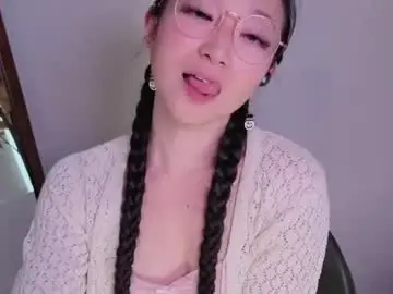 Chaturbate Live Porn of mysweetsofie1