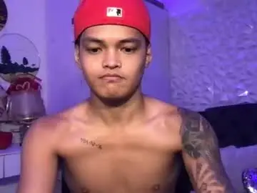 Chaturbate Free Porn Cam of asianhugescott