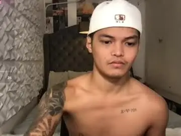 Chaturbate Nude Webcam of asianhugescott