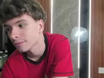 Chaturbate Live Sex Cam of calvin_loves_you