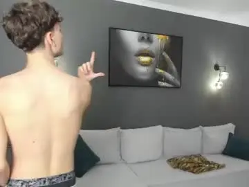 Chaturbate Free Porn Cam of calvin_loves_you