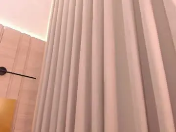 Chaturbate Nude Webcam of lhana_fox