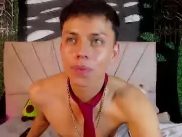 Chaturbate Adult Video Chat of ryanmilk_