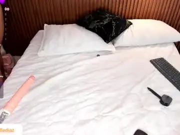 Chaturbate Live Sex Cam of _mishelle