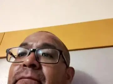 Chaturbate Live Porn of frankandbeans1503
