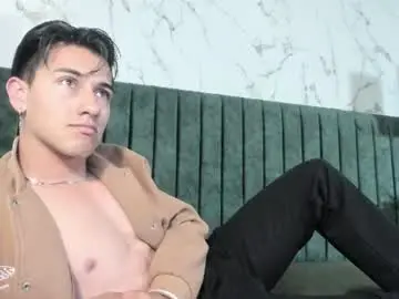Chaturbate Free Live Porn of andyjoy_