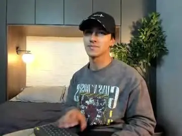 Chaturbate Sex Chat of andyjoy_