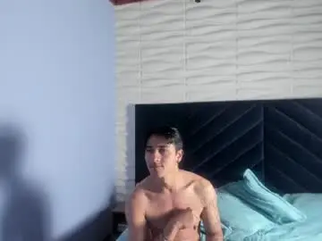 Chaturbate Free Porn Cam of andyjoy_