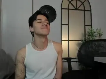 Chaturbate Adult Webcam of andyjoy_