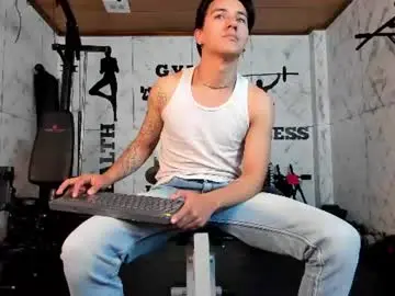 Chaturbate Free Porn Cam of andyjoy_